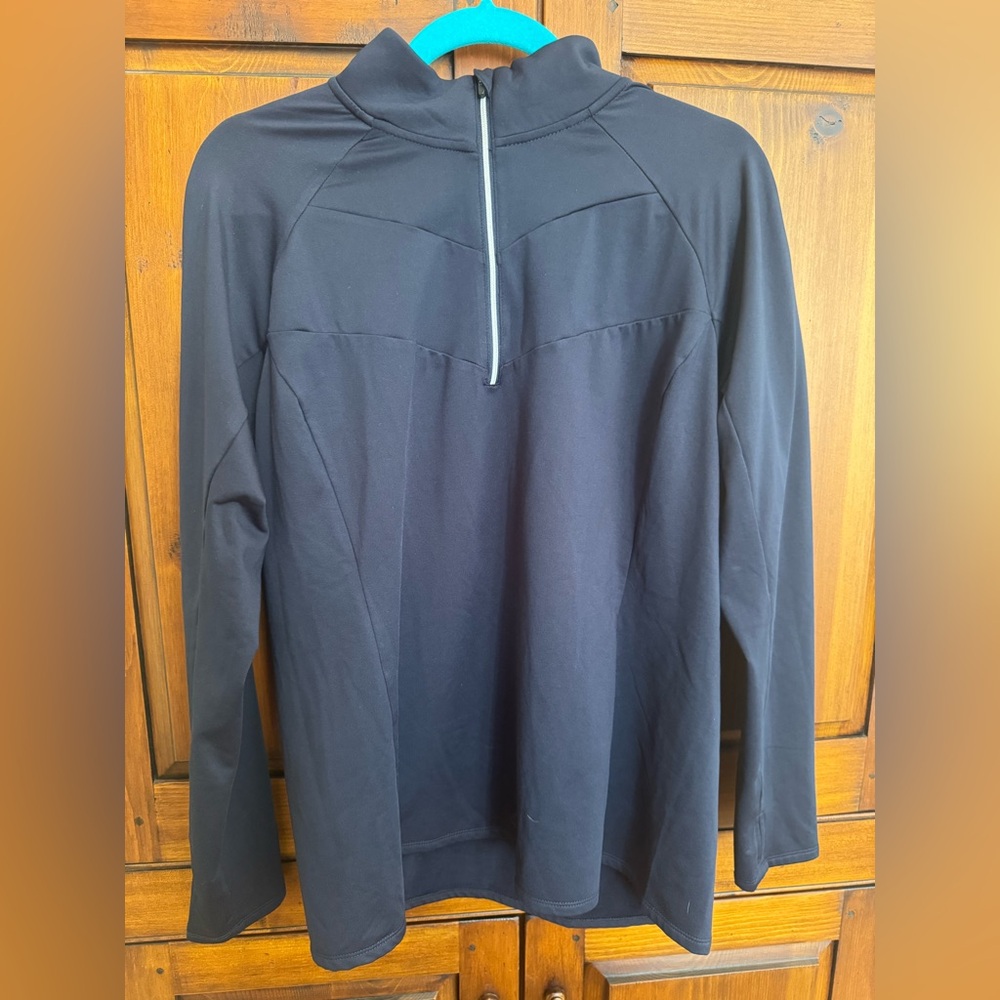 RBX Size XL Navy Quarter-Zip Pullover w/thumb holes & reflective marks. EUC